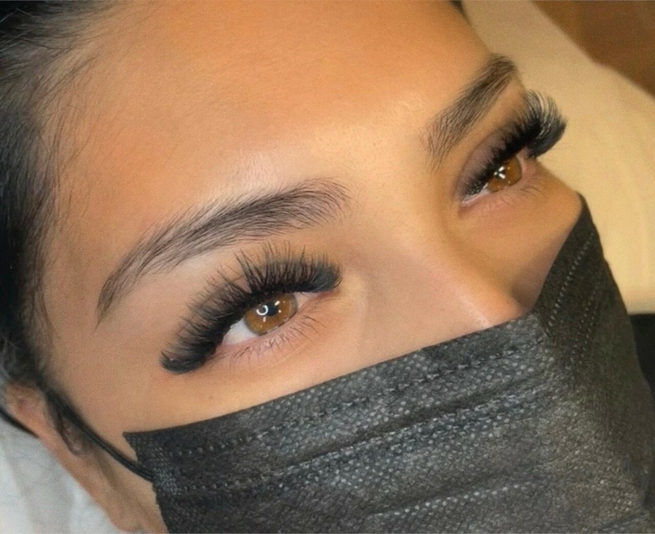 tumblr thick eyebrows