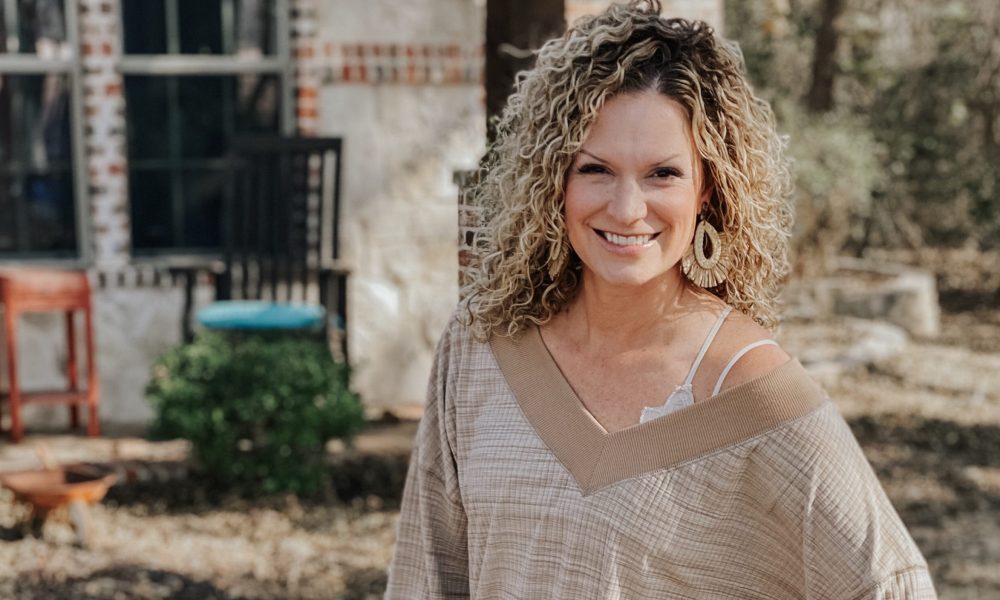 Meet Amanda Henry of Olive You Boutique in Gunter Voyage Dallas