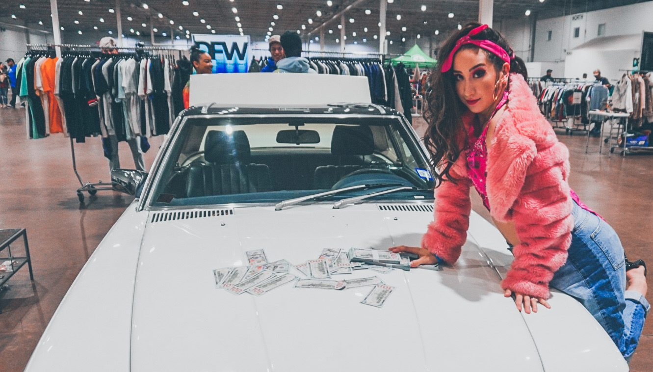 Meet Sabrina Nichole of Heart of Capricorn in Arlington - Voyage Dallas  Magazine | Dallas City Guide