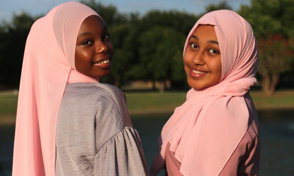 Life & Work With Hajar Abdulkadir And Umaymah Massey - Voyage Dallas 