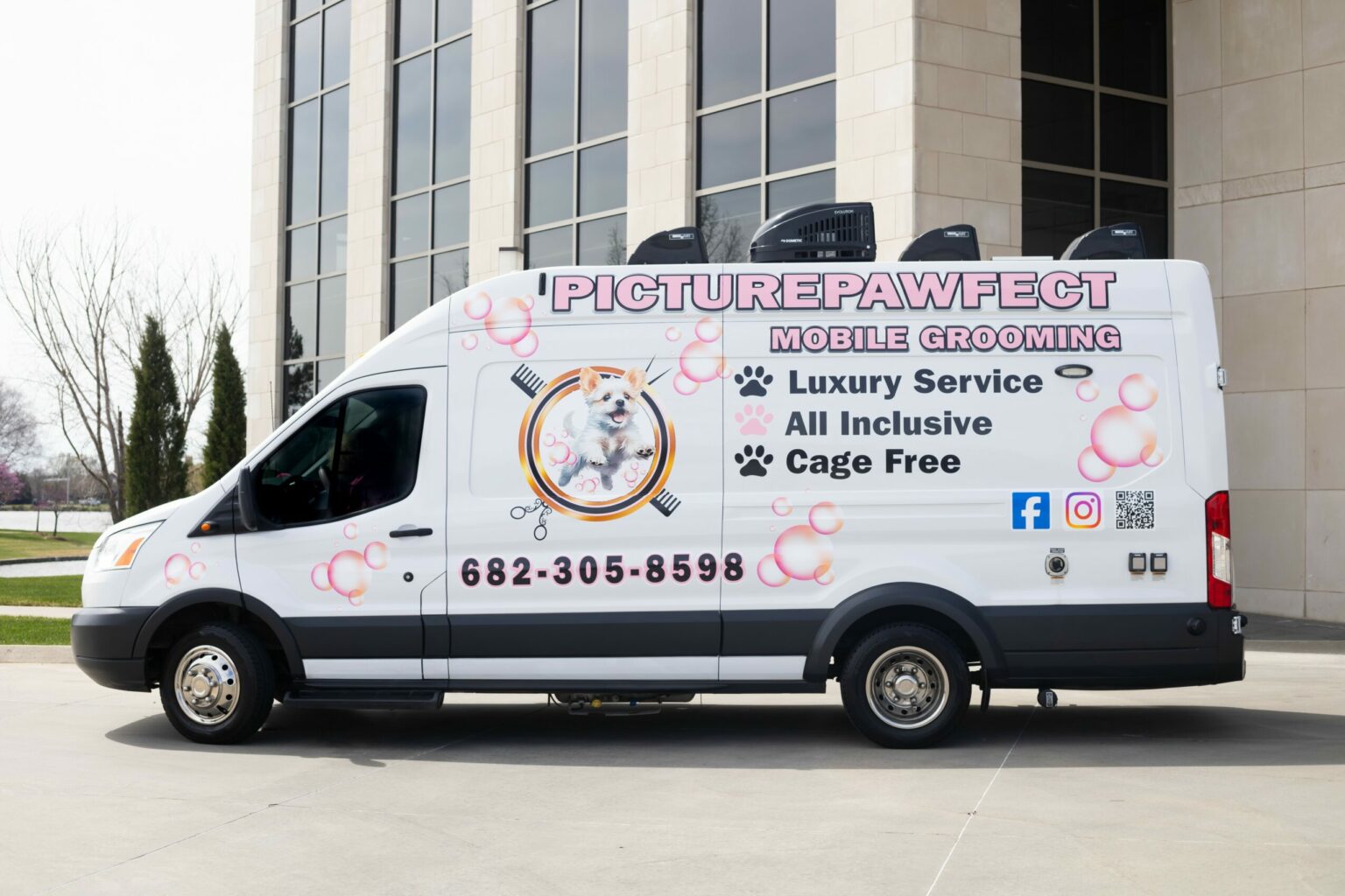 Inspiring Conversations with Bailey Hope of PicturePawfect Mobile